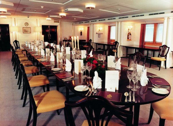 The Crown Scotland "Set-jetting" Tour with Private Driver/Guide - 5 Night Customizable Itinerary