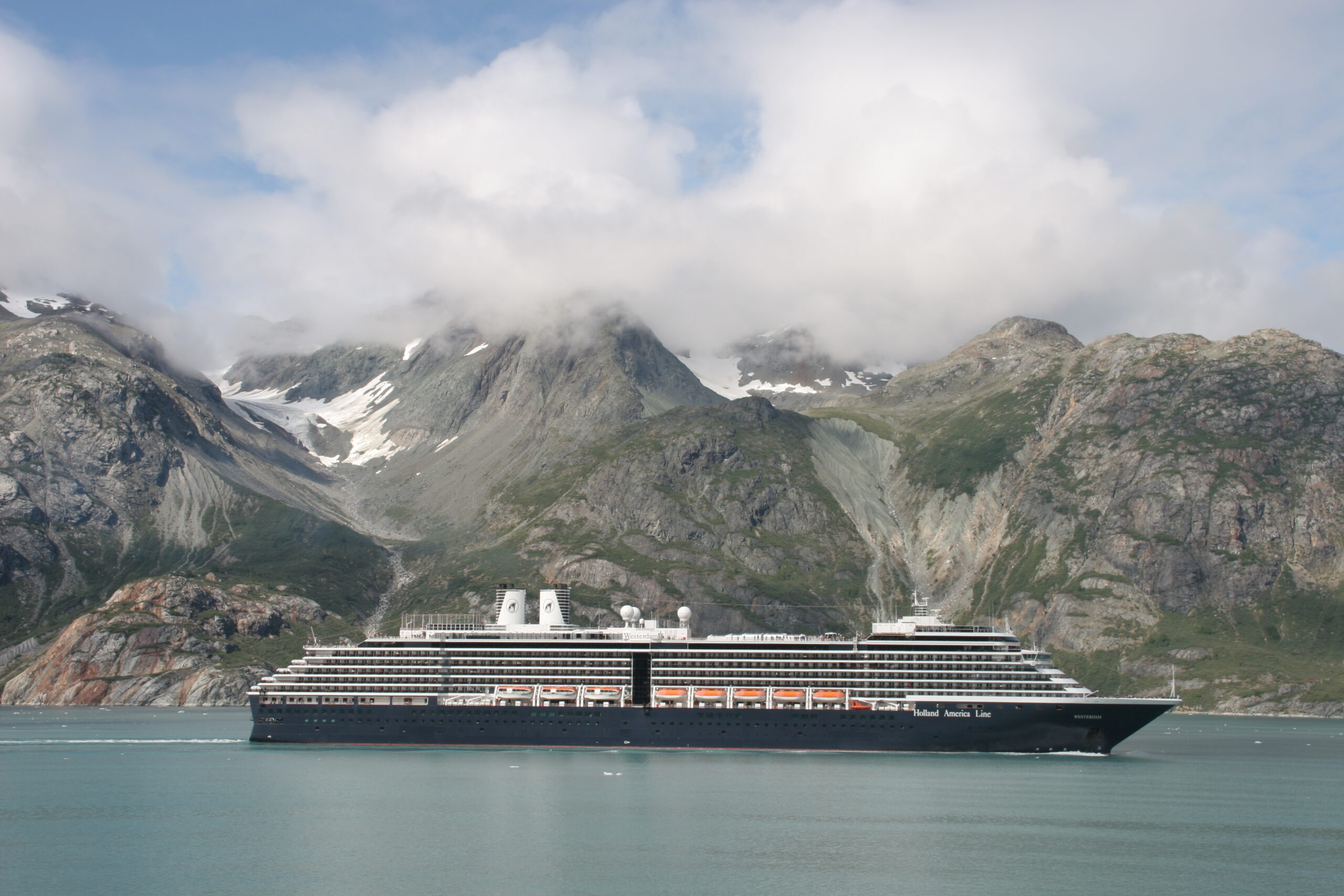 Alaska Discovery Land & Cruise featuring a 7-night Holland America Cruise