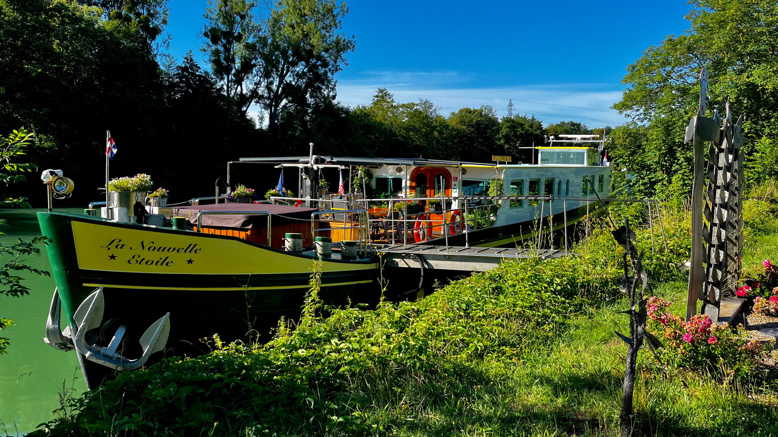 La Nouvelle Etoile - Moselle River