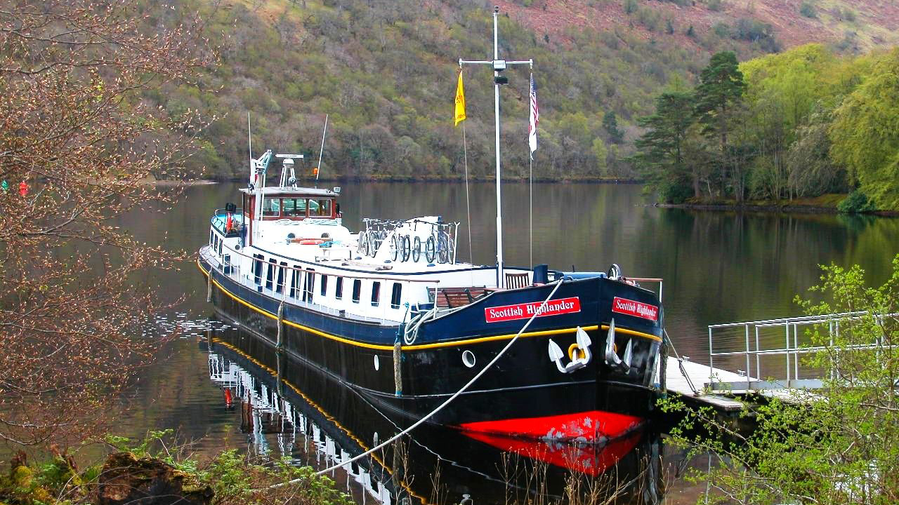 Scottish Highlander - Caledonian Canal & Loch Ness