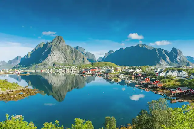 The Svalbard Line - Roundtrip