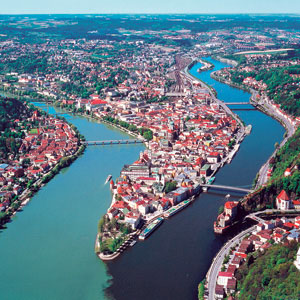 Christmastime On The Danube With 2 Nights In Prague (Westbound)