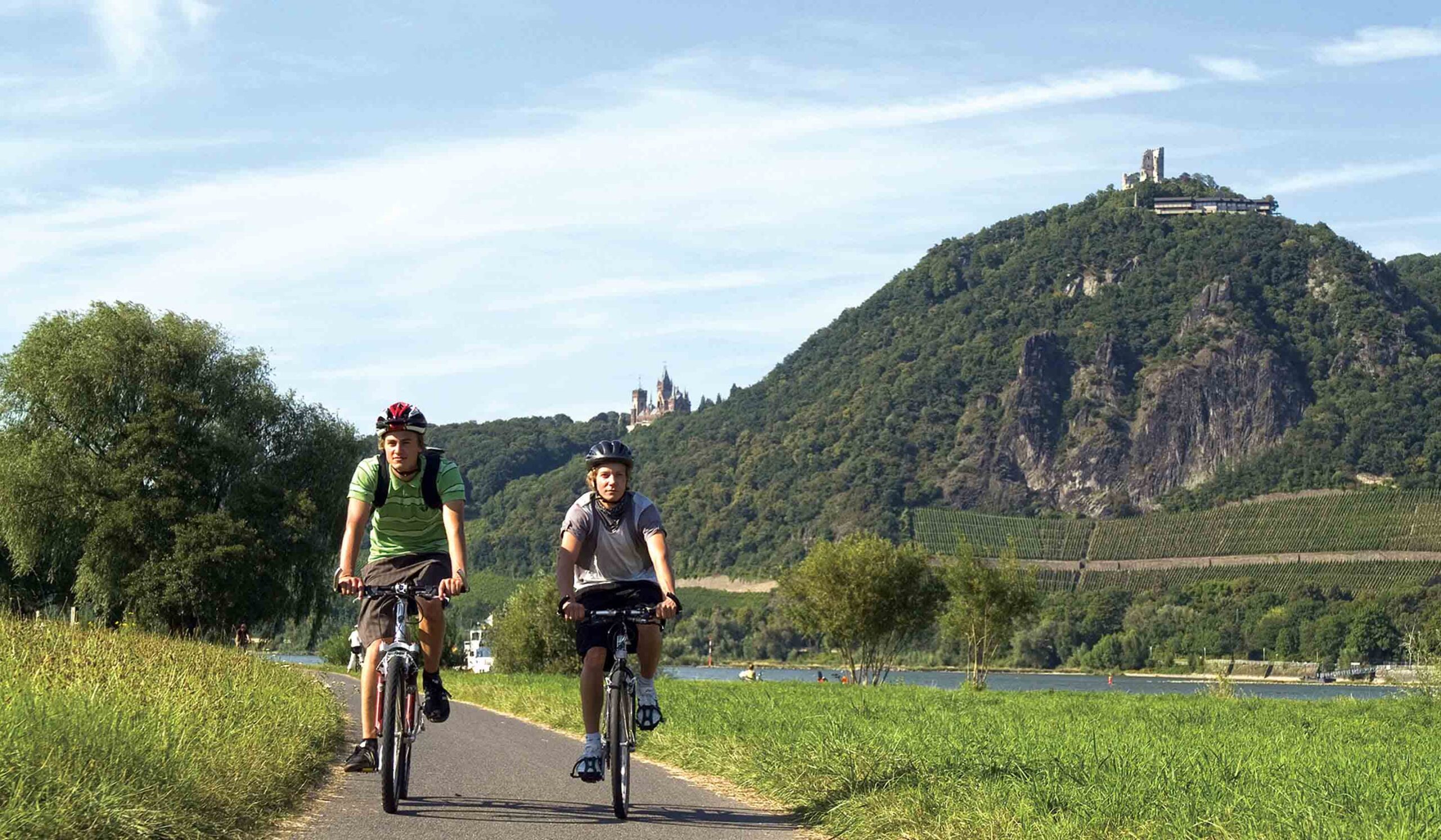 Castles on the Rhine: Family Riverboat Adventure - Northbound