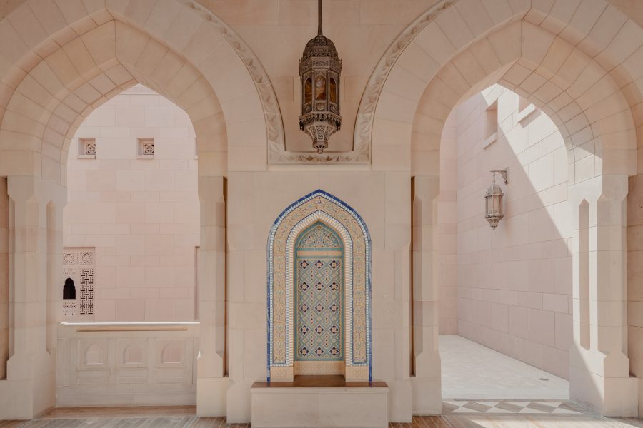 A Journey of Mediative Moments in the Arabian Gulf