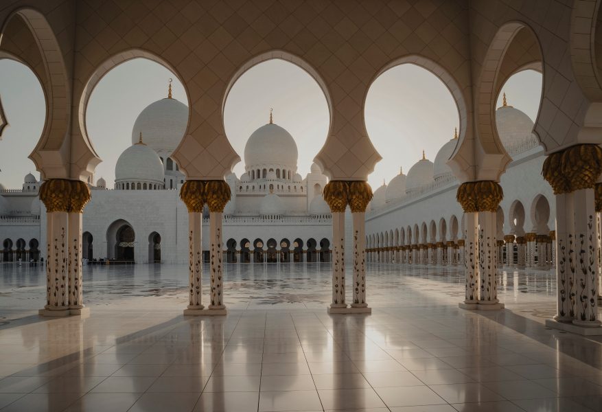 A Journey of Arabian Sparkle & New Year's Magic