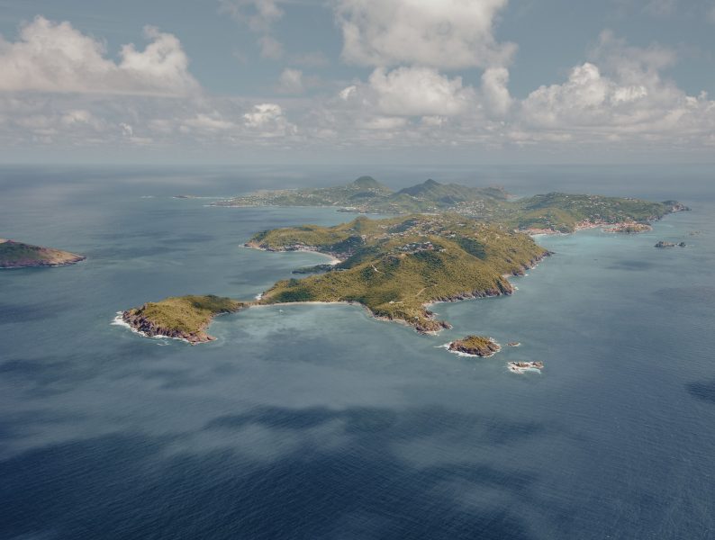 A Journey into Tropical Marvels & Enchanting Coastal Discovery