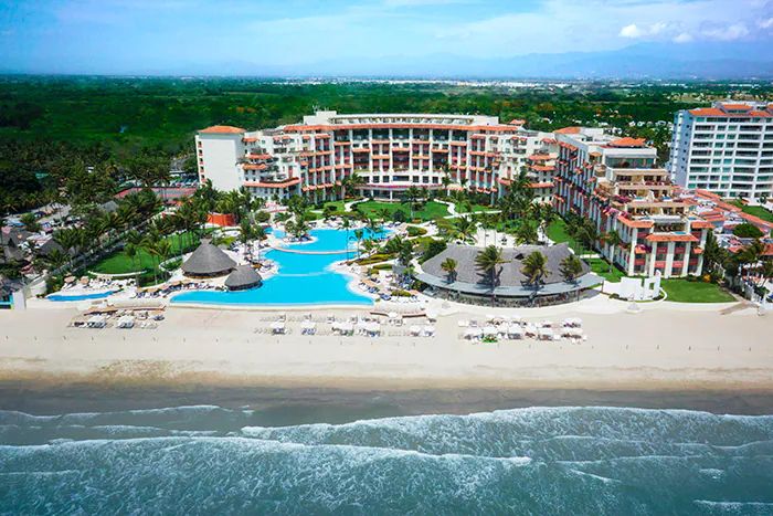 Guaranteed room upgrade + Kids & teens stay 50% off + Spa credits + Resort coupons at Grand Velas Riviera Nayarit