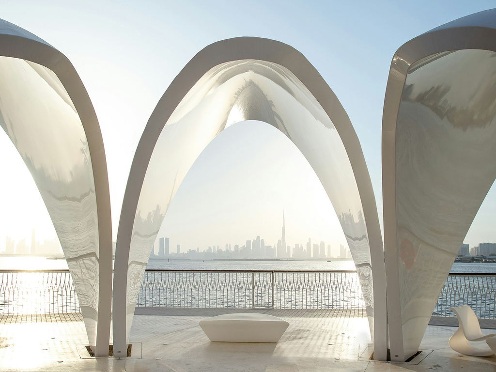 The Emirates: From Desert to City