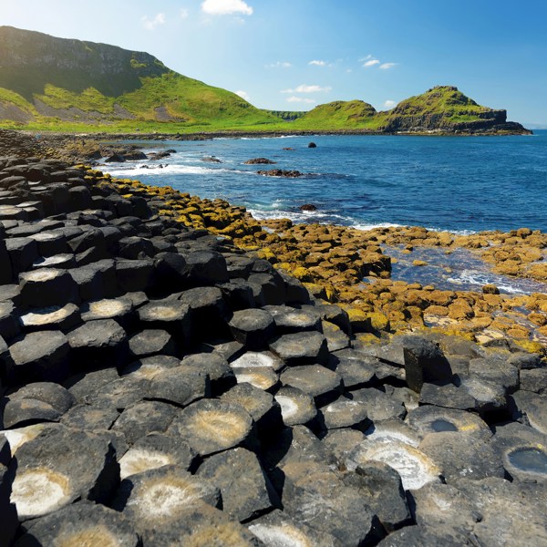 Country Roads of Ireland - End Dublin, Classic Group