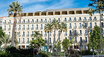 €100 restaurant credit at Maison Albar - Le Victoria