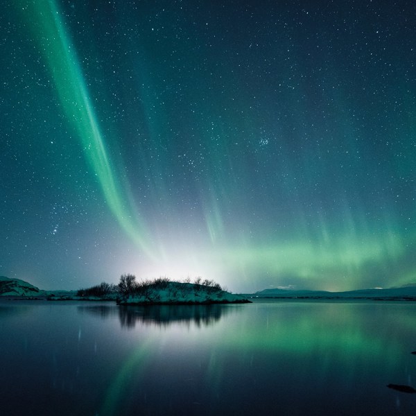 Scenic Iceland & the Northern Lights