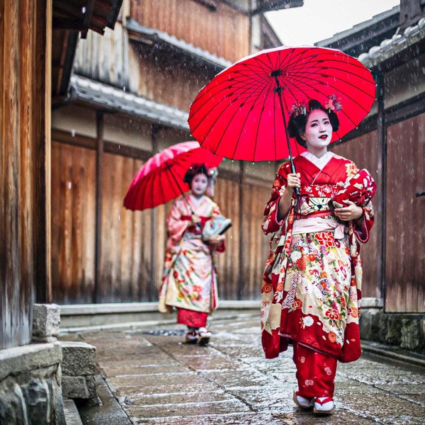 Splendors of Japan with Hiroshima and Takayama Festival