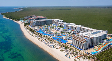 1 kid & 1 teen stay & eat free at Royalton Splash Riviera Cancun